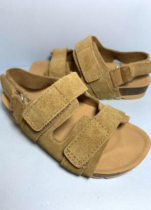 Босоніжки шкіряні zara