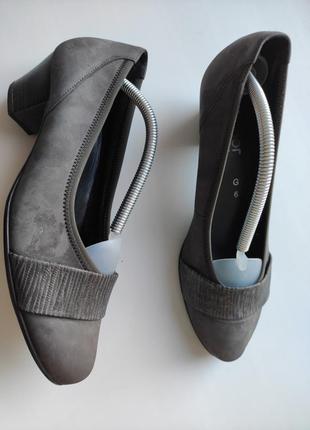Жіночі туфлі натуральна замша на широких підборах р.39-40 /26см1 фото