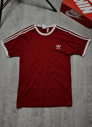 Футболка adidas
