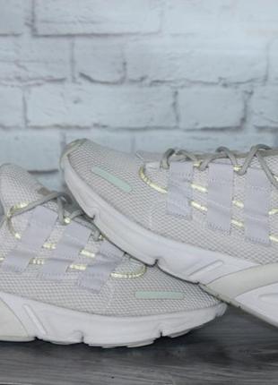 Кросівки adidas lxcon