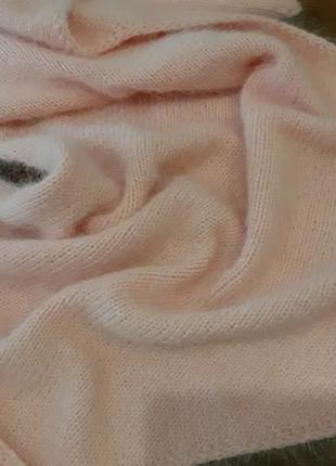 Пухнаста косинка бактус з ангори, в'язаний трикутний хустку, теплий шарф5 фото
