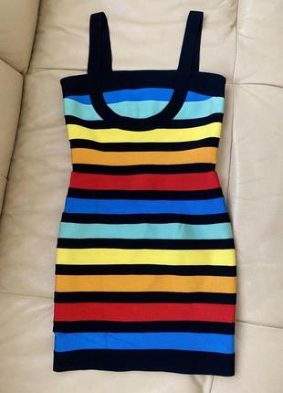 Плаття утяжка