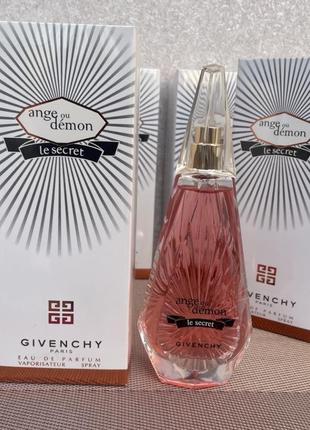 Givenchy ange ou demon le secret.9 фото