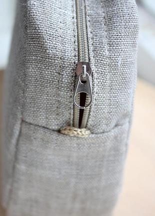 Косметичка из льна с вышивкой