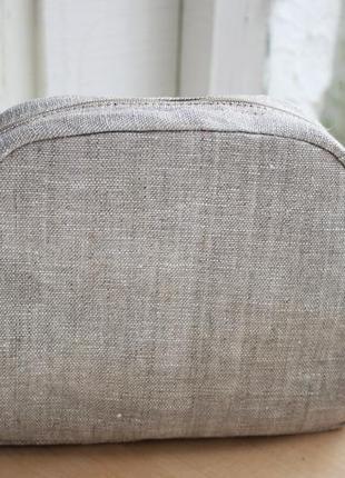 Косметичка из льна с вышивкой