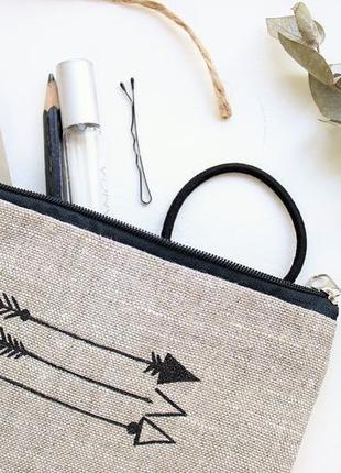 Льняной пенал с рисунком "стрелы"