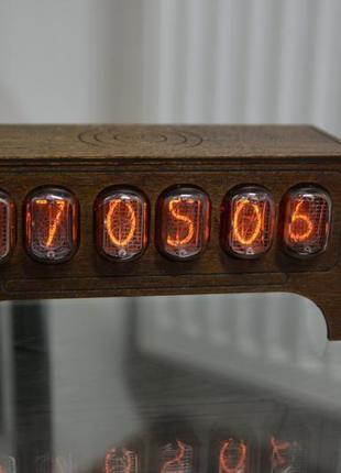 Ламповий годинник nixie clock на іn12 nixie clock в стилі ретро вінтаж4 фото