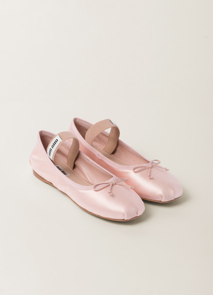 Балетки miu miu logo embroidered ballerina shoes1 фото