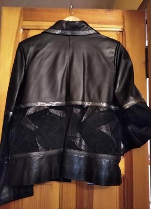 Куртка кожаная с замшевыми вставками.2 фото