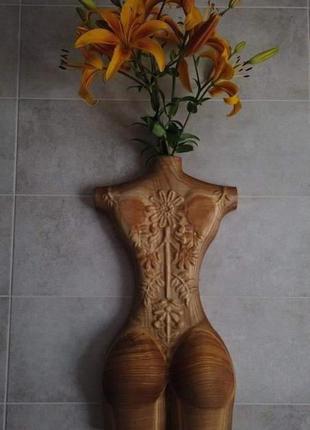 Настенная ваза, спина с рельефом "джулия"1 фото