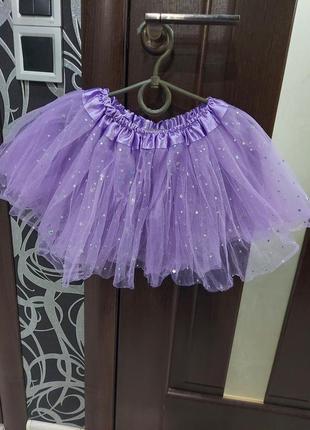Фатиновая юбка со звездами лавандового цвета 4-6 лет1 фото
