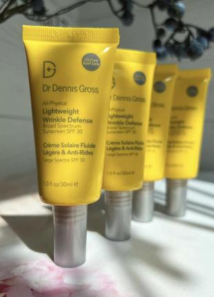 Санскрін dr. dennis gross skincare
all-physical lightweight wrinkle defense  spectrum sunscreen spf 30