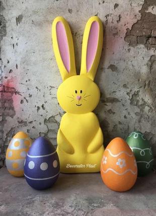 Декоративные яйца и кролик1 фото