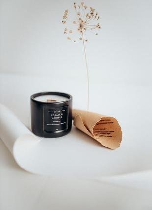Натуральные ароматические свечи tobacco vanille