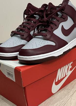 Nike dunk high dark redboot