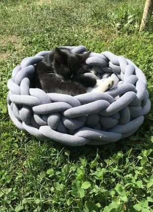 Лежак для  котов/собачек ручная работа1 фото