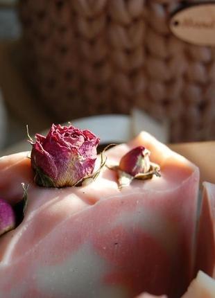 Натуральне мило з нуля "троянда"4 фото