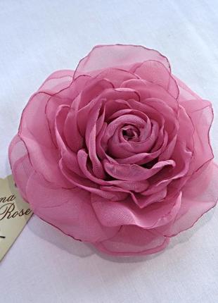 Брошь цветок  из ткани "карминовая роза"2 фото