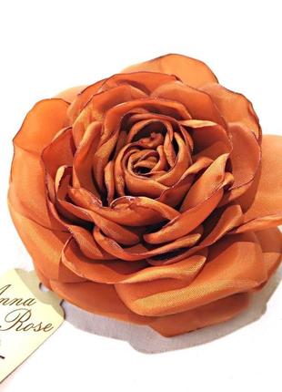 Брошка з тканини ручної роботи "бурштинова троянда"3 фото