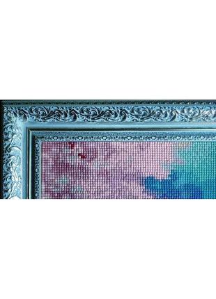 Готова зроблена складена з алмазної мозаїки картина лебеді ручної роботи в рамці розмір 48 х 38 см3 фото