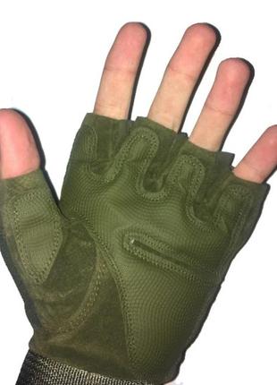 Чоловічі тактичні рукавички з ударними вставками відкриті4 фото