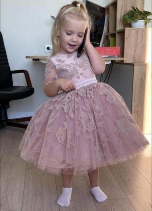 Пудровое детское платье  детское нарядное1 фото