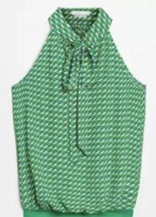Зелёная женская  блузка  с открытыми плечами2 фото
