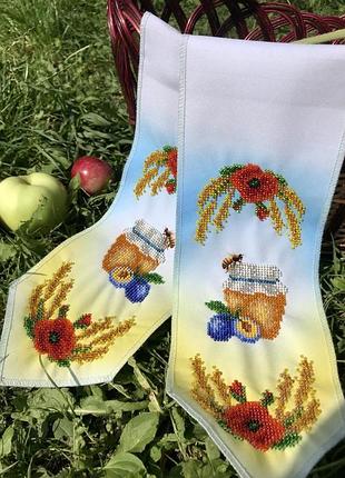 Бант на корзину вышитый бисером, украшение на корзину на медовый спас, декор к маковею.