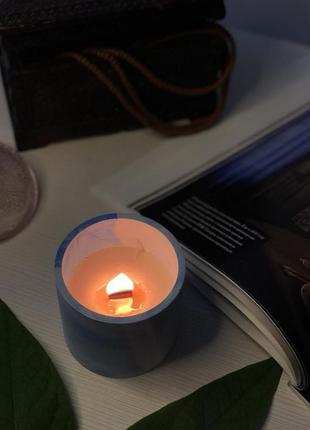 Соєва свічка у гіпсовому кашпо з кришкою3 фото