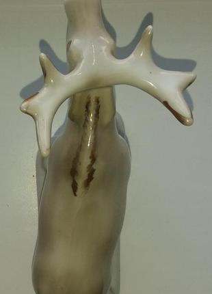 Порцелянова статуетка лось 4