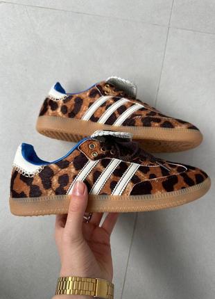 Кроссовки adidas samba