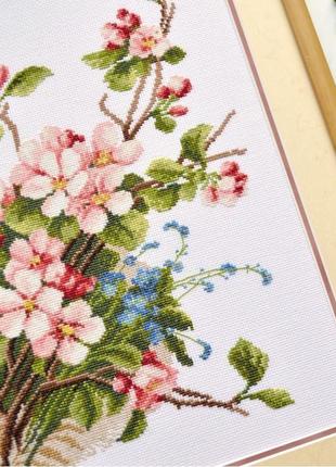 Набор для вышивания крестиком "яблоневый цвет"2 фото