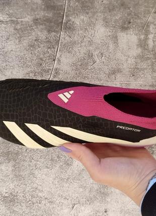 Футбольные бутсы adidas predator freak+ fg копы для футбола адидас предатор фрик без шнурков4 фото