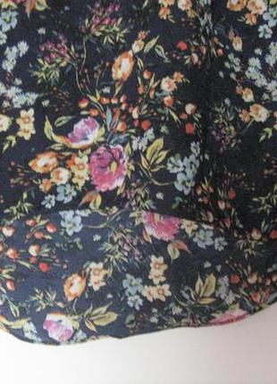 Блуза в цветочный принт с завязкой на спине3 фото