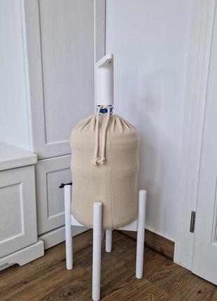 Підставка під бутель біла 19 л + чохол вельвет молочного відтінку wooddecor