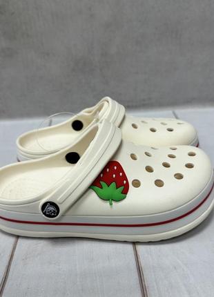 Дитячі сабо крокси crocs luck line молочні 30-353 фото