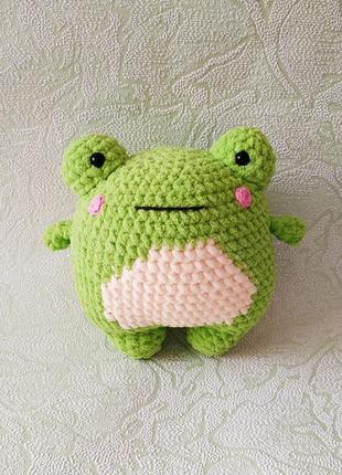 Жабка іграшка плюшева жабеня жаба амігурумі хендмейд handmade в'язана ручна робота1 фото