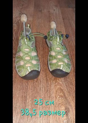 Сандалии keen 25 см 38,5 размер босоніжки  зелені спорт