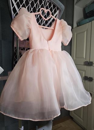 Дитяча пишна ошатка святкова рожева легенька сукня для дівчинки на свято випускний 98 104 110 116 122 1285 фото