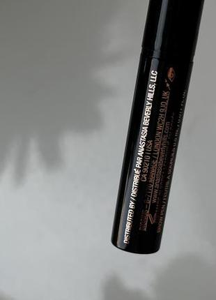 Для бровей лайнер карандаш anastasia beverly hills