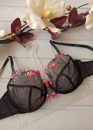 Шикарний тонкий прозорий бюстгальтер із м'якими чашечками 75с