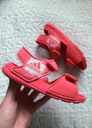 Adidas сандалии босоножки