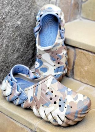 Брутальные crocs echo camo redux clog, оригинал