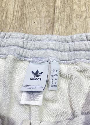 Брюки adidas из новых коллекций3 фото