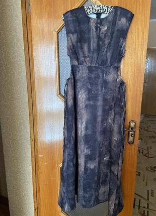 Ефектна сукня з вирізами з боків jlp1 фото