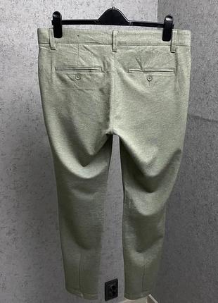 Мятные брюки от бренда only&sons3 фото