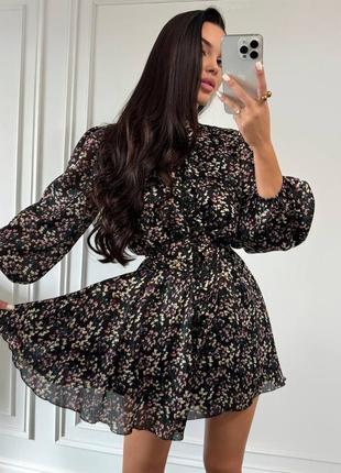 Сукня жатий шовк з гудзиками клеш чорна в квіти