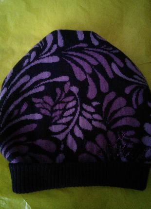 Шапочка вязанная женская