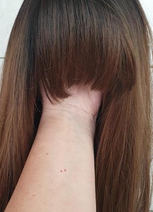 Перука реалістична середня довжина  пряме волосся5 фото