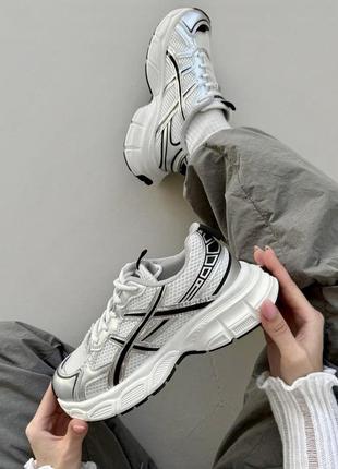 Продам кросівки radiant біло-срібні2 фото